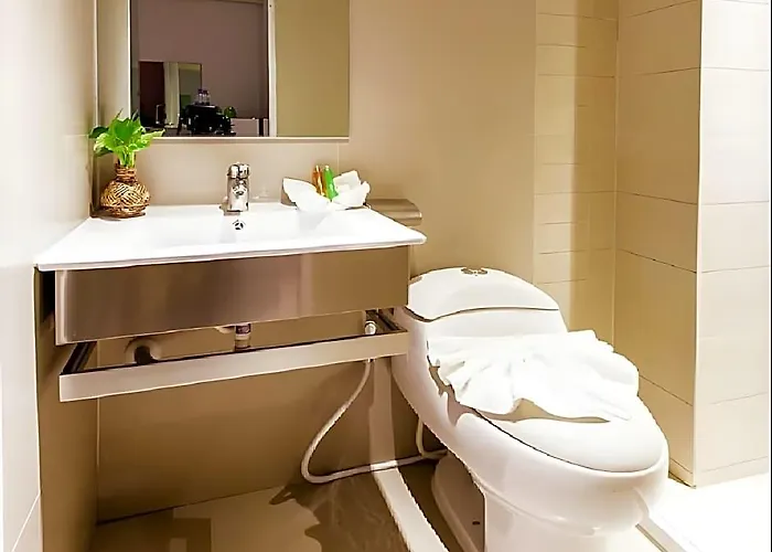 D Day Hotel Bangkok
