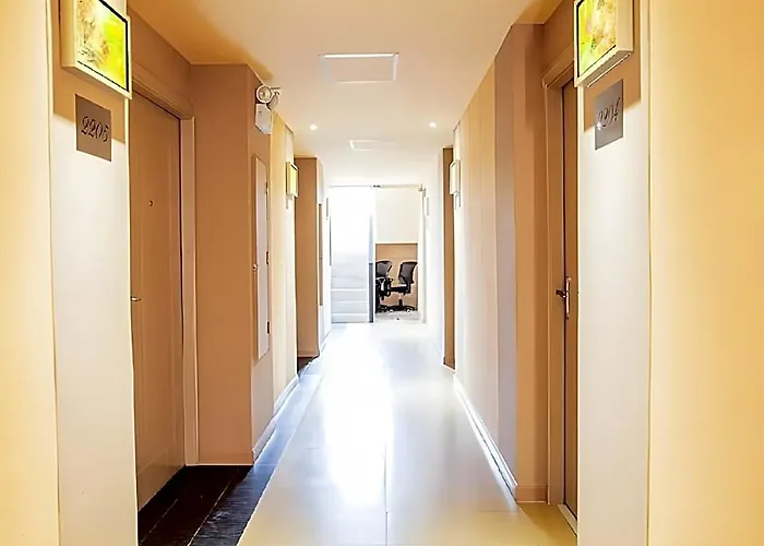 Hotel D Day 3*
